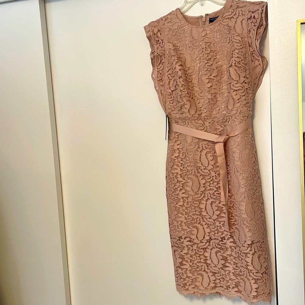 Brand new **Marciano Los Angeles mid length beautiful dress